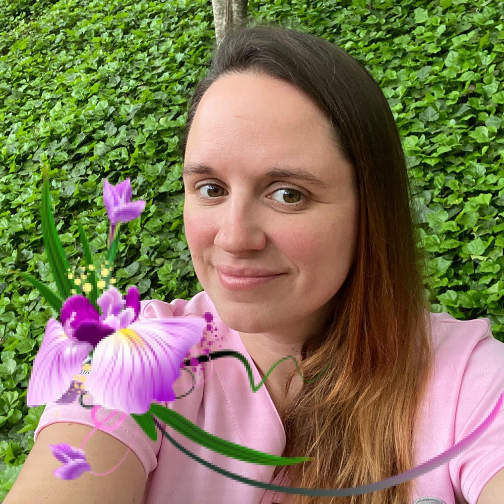 Meet your Posher, Danielle